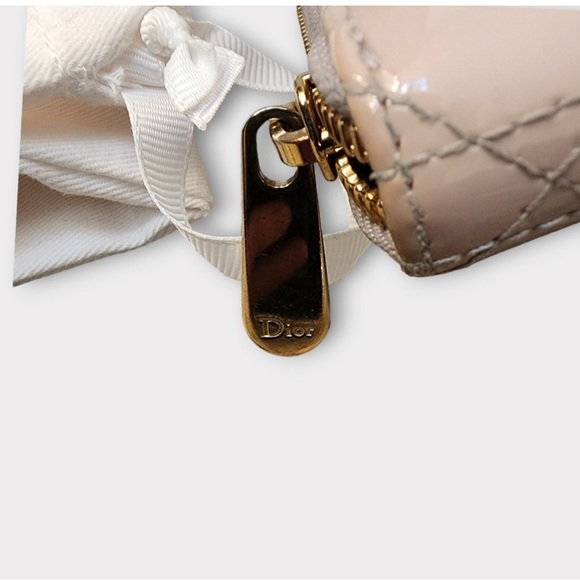 Lady Dior Cannage Large Patent Leather Zip-Around Wallet, lavender - Picture 11 of 16